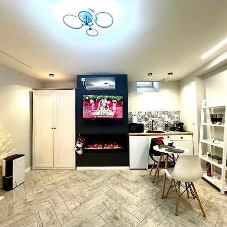 Stay Inn Central Brasov Ap 4 Экстерьер фото