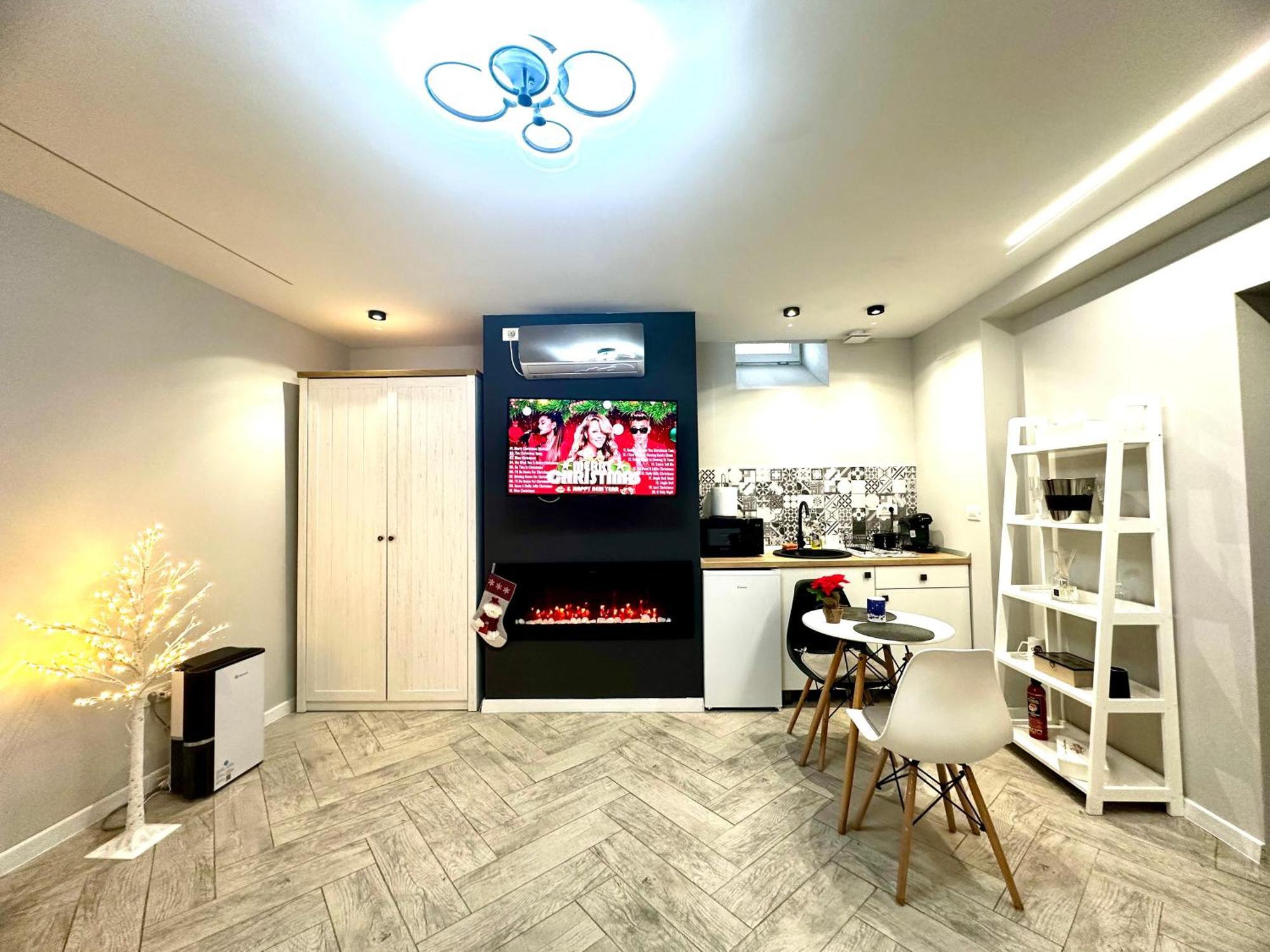Stay Inn Central Brasov Ap 4 Экстерьер фото