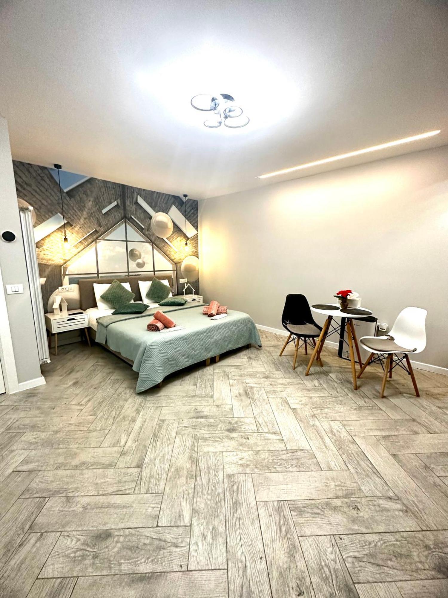 Stay Inn Central Brasov Ap 4 Экстерьер фото