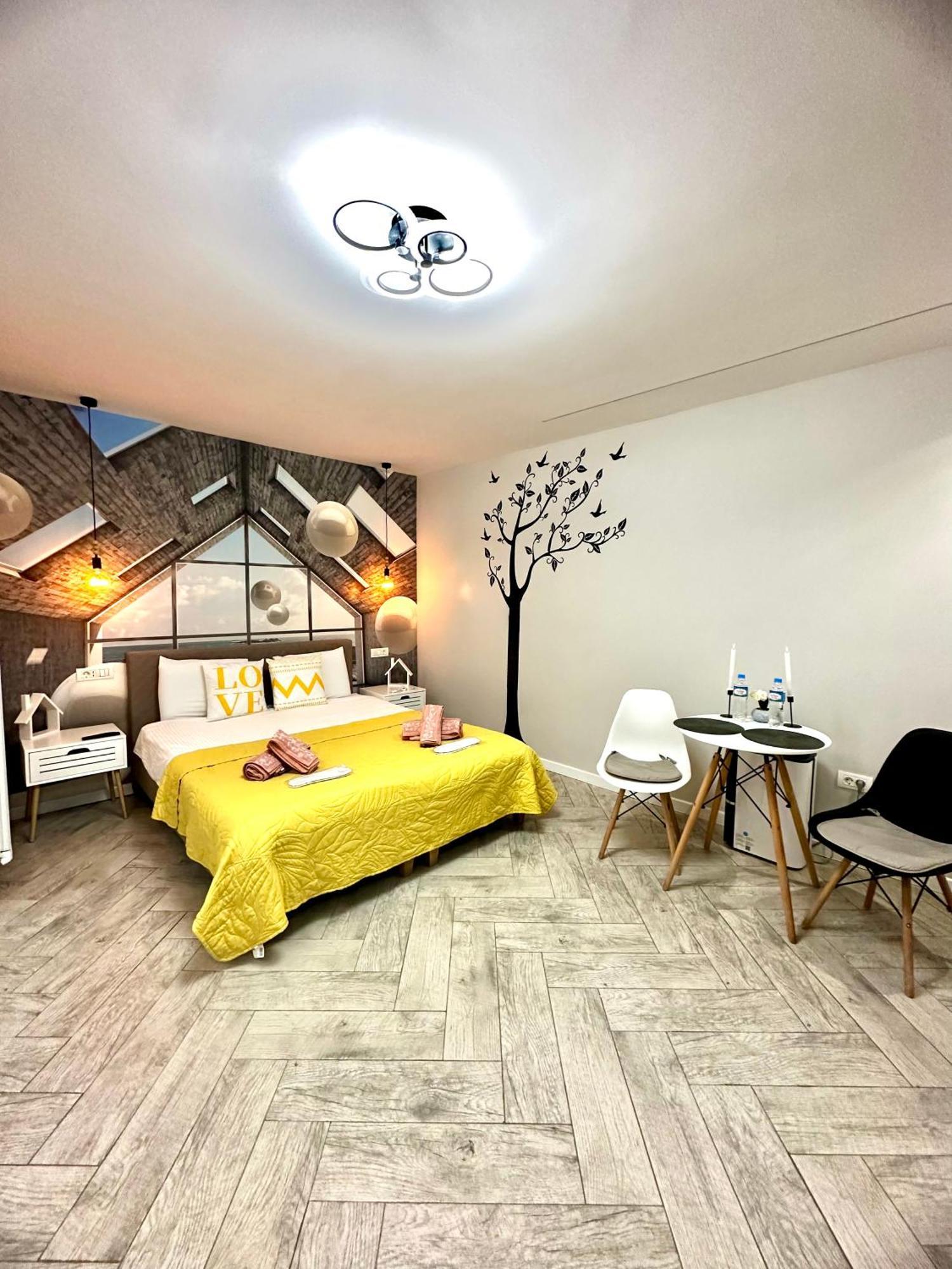 Stay Inn Central Brasov Ap 4 Экстерьер фото